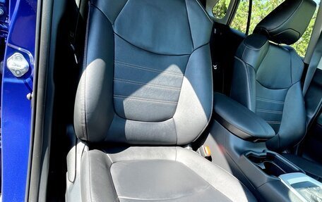 Toyota RAV4, 2021 год, 3 990 000 рублей, 25 фотография