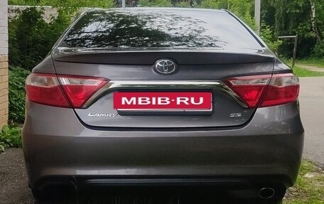 Toyota Camry, 2016 год, 1 900 000 рублей, 8 фотография