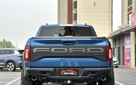 Ford F-150, 2022 год, 8 990 000 рублей, 3 фотография