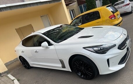 KIA Stinger I, 2018 год, 2 700 000 рублей, 8 фотография