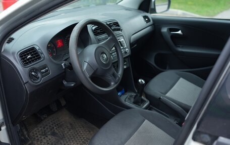 Volkswagen Polo VI (EU Market), 2011 год, 890 000 рублей, 14 фотография