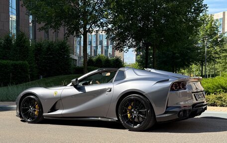 Ferrari 812, 2021 год, 50 800 000 рублей, 4 фотография