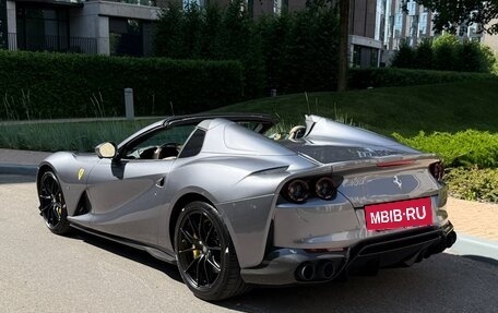 Ferrari 812, 2021 год, 50 800 000 рублей, 6 фотография