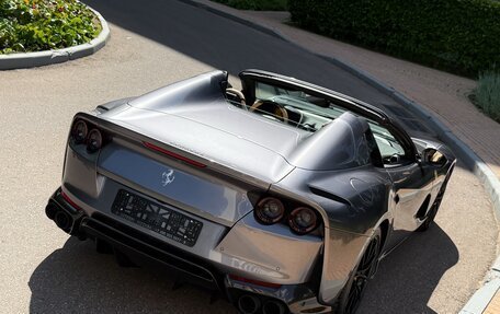Ferrari 812, 2021 год, 50 800 000 рублей, 9 фотография