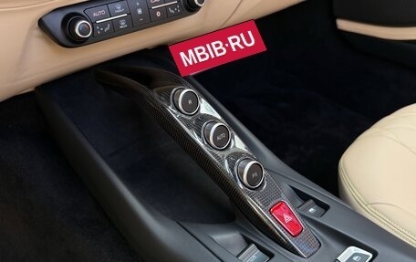 Ferrari 812, 2021 год, 50 800 000 рублей, 27 фотография