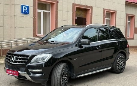 Mercedes-Benz M-Класс, 2012 год, 3 000 000 рублей, 1 фотография