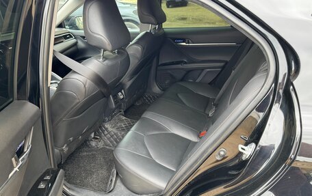 Toyota Camry, 2019 год, 2 400 000 рублей, 1 фотография