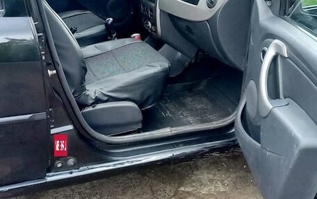 Renault Logan I, 2012 год, 311 999 рублей, 6 фотография
