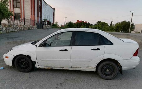 Ford Focus IV, 2001 год, 130 000 рублей, 2 фотография