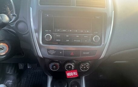 Mitsubishi ASX I рестайлинг, 2013 год, 1 400 000 рублей, 8 фотография