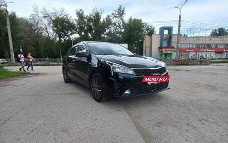 KIA Rio IV, 2021 год, 1 370 000 рублей, 7 фотография