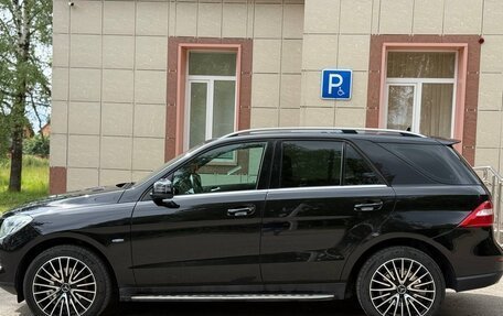 Mercedes-Benz M-Класс, 2012 год, 3 000 000 рублей, 5 фотография