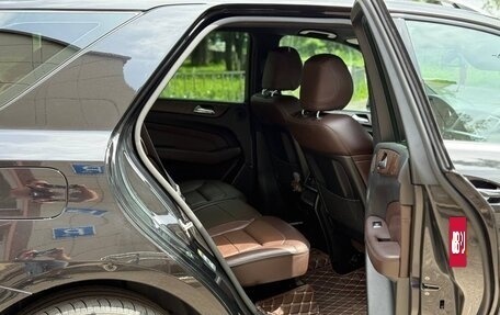 Mercedes-Benz M-Класс, 2012 год, 3 000 000 рублей, 8 фотография