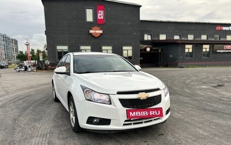 Chevrolet Cruze II, 2012 год, 990 000 рублей, 2 фотография