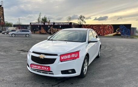Chevrolet Cruze II, 2012 год, 990 000 рублей, 13 фотография