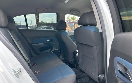 Chevrolet Cruze II, 2012 год, 990 000 рублей, 19 фотография