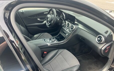 Mercedes-Benz C-Класс, 2019 год, 3 200 000 рублей, 21 фотография
