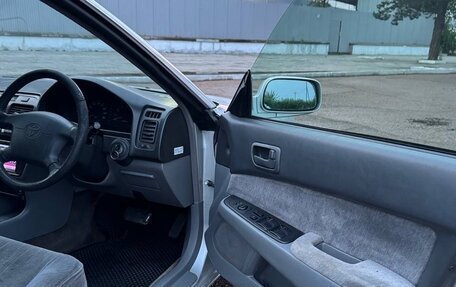 Toyota Vista, 1998 год, 300 000 рублей, 9 фотография