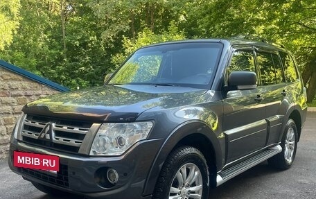 Mitsubishi Pajero IV, 2012 год, 2 100 000 рублей, 3 фотография