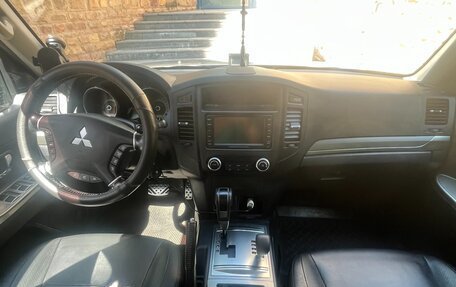 Mitsubishi Pajero IV, 2012 год, 2 100 000 рублей, 17 фотография