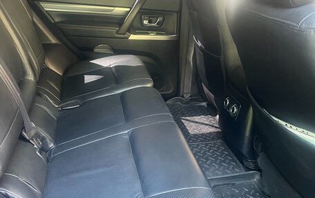 Mitsubishi Pajero IV, 2012 год, 2 100 000 рублей, 16 фотография