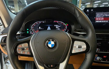 BMW 5 серия, 2021 год, 2 990 000 рублей, 9 фотография
