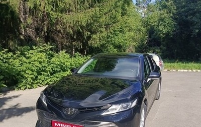 Toyota Camry, 2018 год, 2 800 000 рублей, 1 фотография
