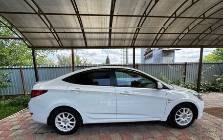 Hyundai Solaris II рестайлинг, 2016 год, 1 170 000 рублей, 3 фотография