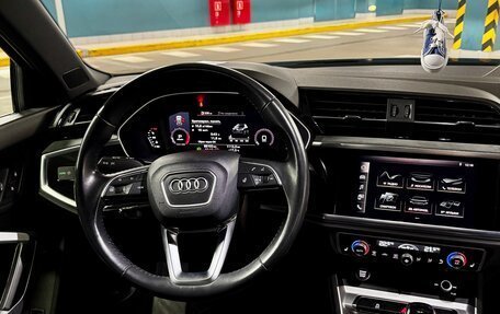 Audi Q3, 2019 год, 2 850 000 рублей, 16 фотография