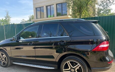 Mercedes-Benz M-Класс, 2015 год, 2 850 000 рублей, 4 фотография