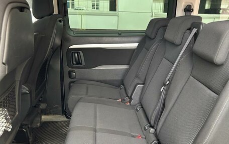 Peugeot Traveller I, 2020 год, 2 600 000 рублей, 9 фотография