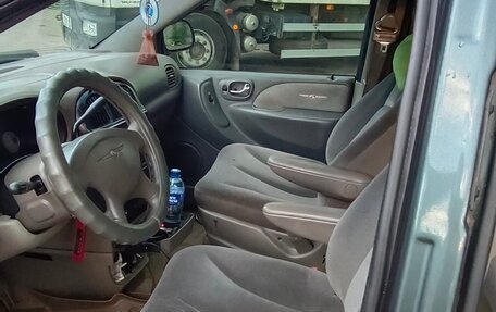 Chrysler Voyager IV, 2002 год, 499 000 рублей, 17 фотография