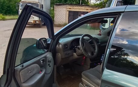 Chrysler Voyager IV, 2002 год, 499 000 рублей, 15 фотография