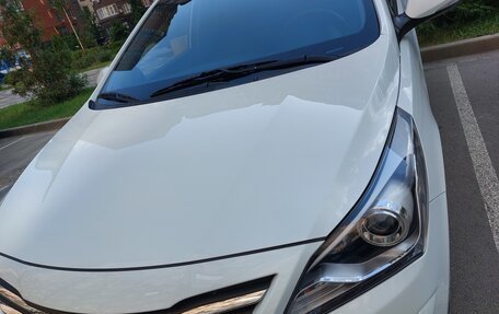 Hyundai Solaris II рестайлинг, 2015 год, 1 180 000 рублей, 4 фотография