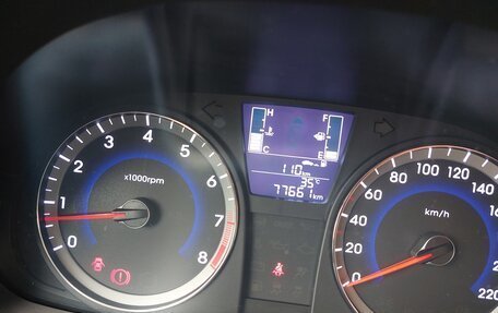 Hyundai Solaris II рестайлинг, 2015 год, 1 180 000 рублей, 20 фотография
