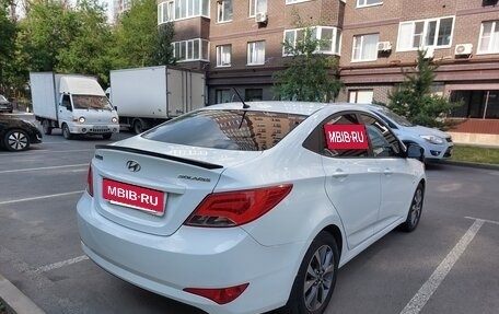 Hyundai Solaris II рестайлинг, 2015 год, 1 180 000 рублей, 17 фотография