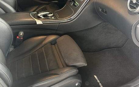 Mercedes-Benz C-Класс, 2019 год, 2 990 000 рублей, 21 фотография