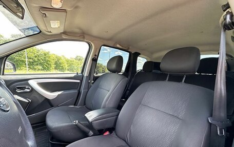 Nissan Terrano III, 2015 год, 999 999 рублей, 13 фотография