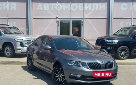 Skoda Octavia, 2020 год, 1 999 000 рублей, 3 фотография