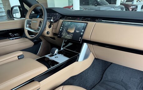 Land Rover Range Rover IV рестайлинг, 2025 год, 21 000 000 рублей, 6 фотография