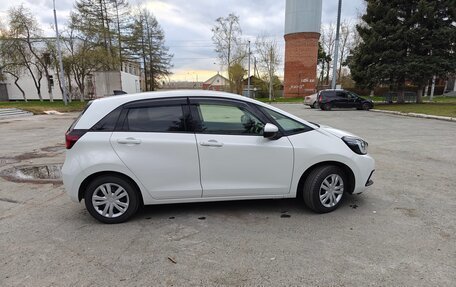 Honda Fit, 2020 год, 1 430 000 рублей, 4 фотография