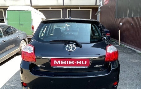 Toyota Auris II, 2011 год, 1 650 000 рублей, 7 фотография
