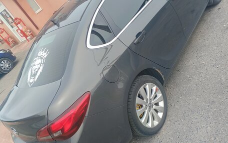 Opel Astra J, 2014 год, 1 100 000 рублей, 4 фотография