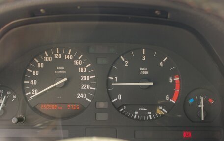 BMW 5 серия, 1995 год, 1 500 000 рублей, 15 фотография