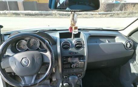 Renault Duster I рестайлинг, 2017 год, 1 400 000 рублей, 6 фотография