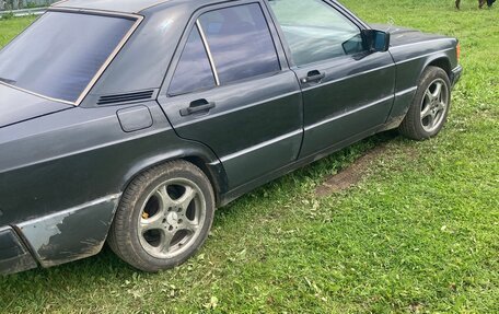 Mercedes-Benz C-Класс, 1993 год, 210 000 рублей, 4 фотография