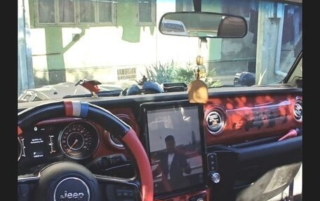 Jeep Wrangler, 2021 год, 3 700 000 рублей, 16 фотография