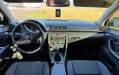Audi A4, 2002 год, 550 000 рублей, 3 фотография