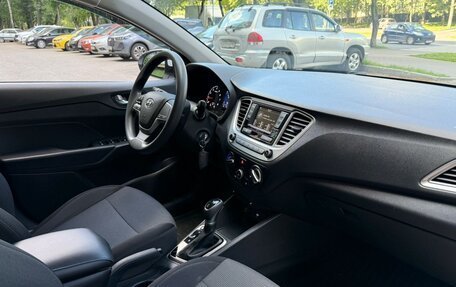 Hyundai Solaris II рестайлинг, 2021 год, 1 590 000 рублей, 14 фотография