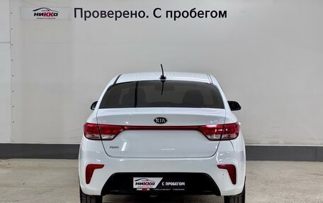 KIA Rio IV, 2017 год, 900 000 рублей, 5 фотография